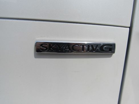 Used 2025 MAZDA CX-50 AWD 2.5 S w/ Weather Package image 6