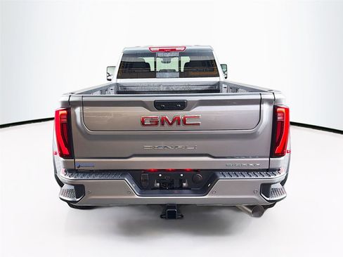 New 2026 GMC Sierra 3500 Denali w/ Denali Reserve Package AWD/4WD image 6