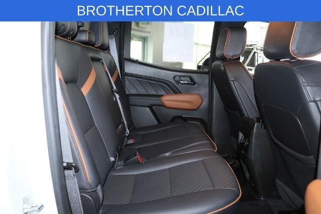 Used 2024 GMC Canyon AT4 w/ AT4 Premium Package AWD/4WD image 31