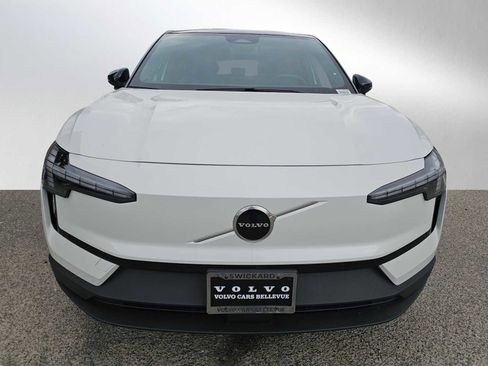 New 2026 Volvo EX30 Plus w/ Protection Package Premier image 8