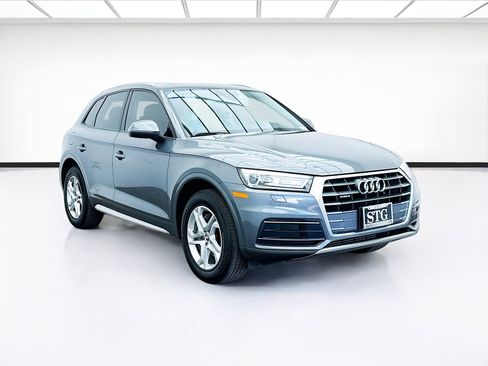 Used 2018 Audi Q5 2.0T Premium image 3