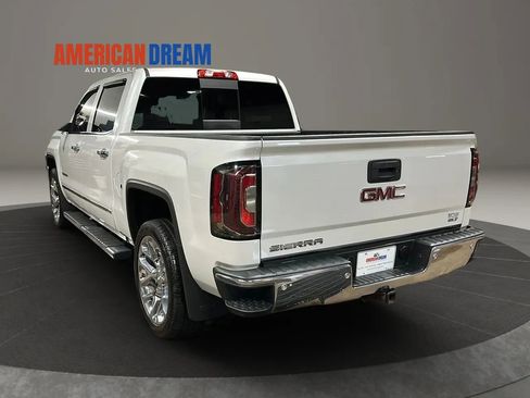 Used 2018 GMC Sierra 1500 SLT AWD/4WD image 3