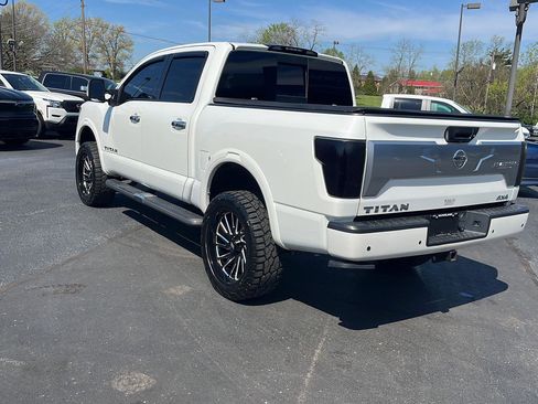 Used 2021 Nissan Titan Platinum Reserve w/ Moonroof Package AWD/4WD image 3
