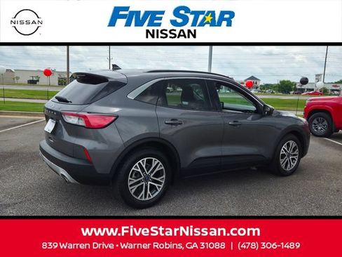Used 2021 Ford Escape SEL w/ Technology Package FWD image 14