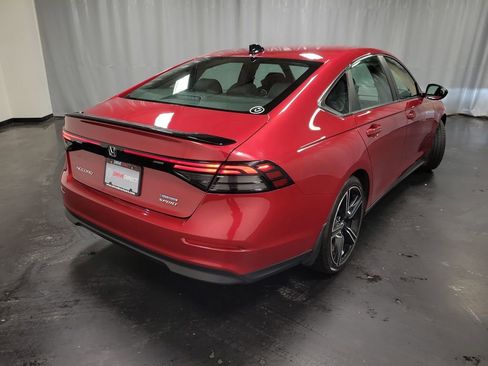 Used 2024 Honda Accord Sport image 8