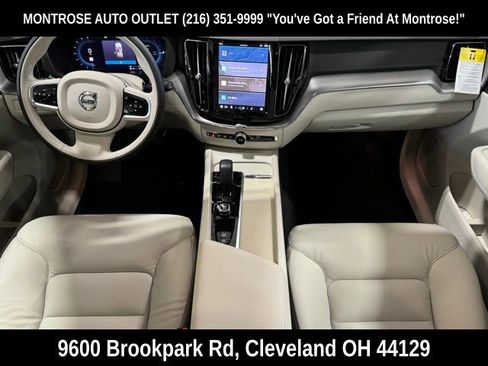 New 2025 Volvo XC60 T8 Core w/ Protection Package Premier image 28