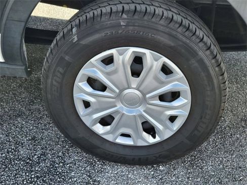 Used 2023 Ford Transit 350 XLT image 14
