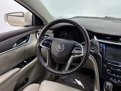 Used 2015 Cadillac XTS FWD image 24