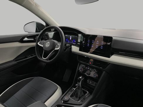 New 2025 Volkswagen Taos S image 17