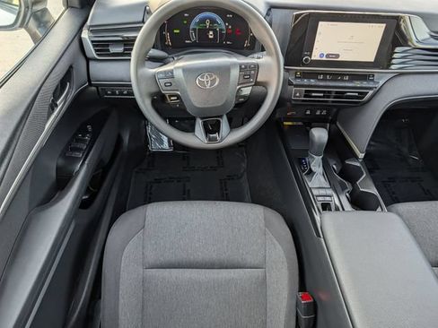Used 2026 Toyota Camry LE FWD image 11