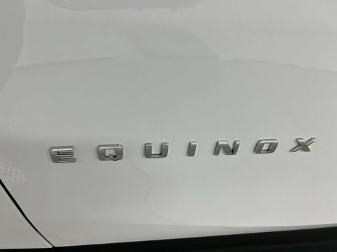 Used 2023 Chevrolet Equinox LS AWD/4WD image 26