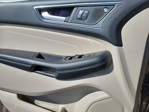 Used 2021 Ford Edge Titanium w/ Equipment Group 301A image 21