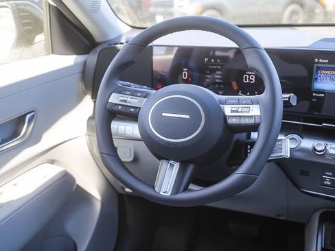 New 2026 Hyundai Kona SEL Premium image 17