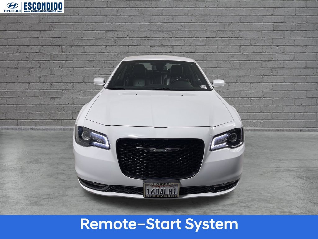Used 2019 Chrysler 300 S RWD image 8