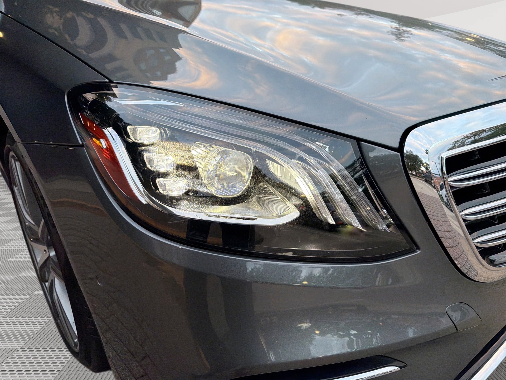 Used 2020 Mercedes-Benz S 560 Sedan image 46