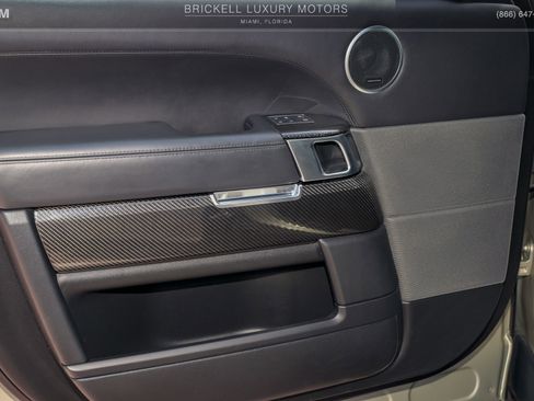 Used 2020 Land Rover Range Rover Sport SVR AWD/4WD image 18