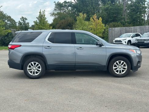 Used 2018 Chevrolet Traverse LS w/ LPO, Floor Liner Package AWD/4WD image 7