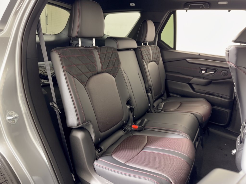 New 2026 Honda Pilot Black Edition image 29