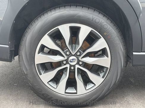 Used 2024 Subaru Outback Limited AWD/4WD image 11