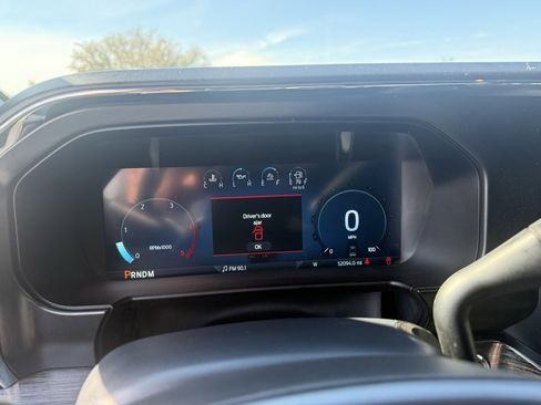 Used 2024 Ford F250 Lariat w/ Lariat Ultimate Package image 12