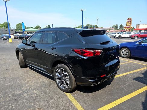 Used 2022 Chevrolet Blazer RS w/ Enhanced Convenience Package image 3