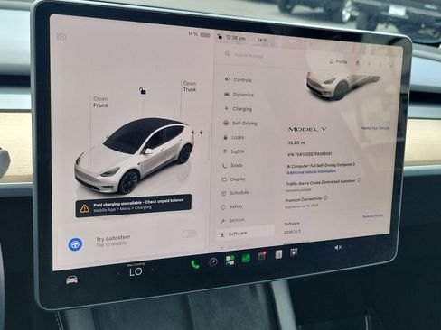 Used 2023 Tesla Model Y Long Range AWD/4WD image 13