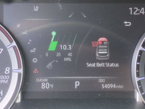 Used 2023 Toyota Highlander XLE FWD image 12