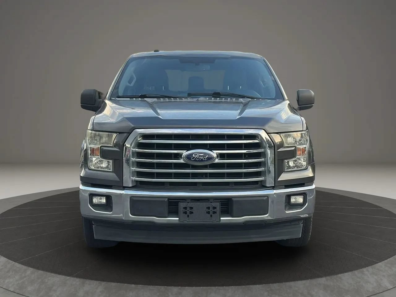 Used 2017 Ford F150 XLT w/ Equipment Group 302A Luxury RWD image 2
