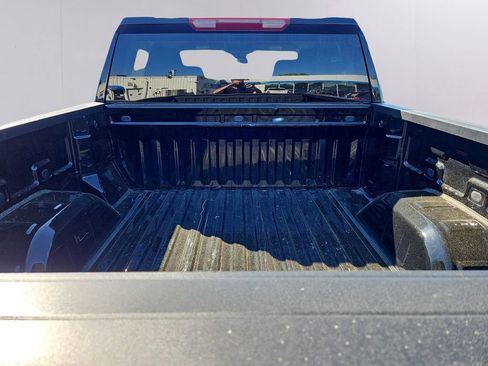 Certified 2025 Chevrolet Silverado 1500 LT AWD/4WD image 33