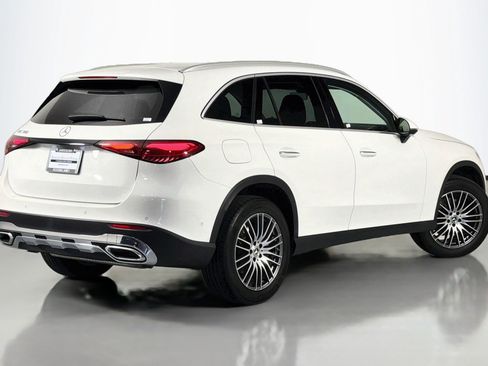Certified 2024 Mercedes-Benz GLC 300 image 13