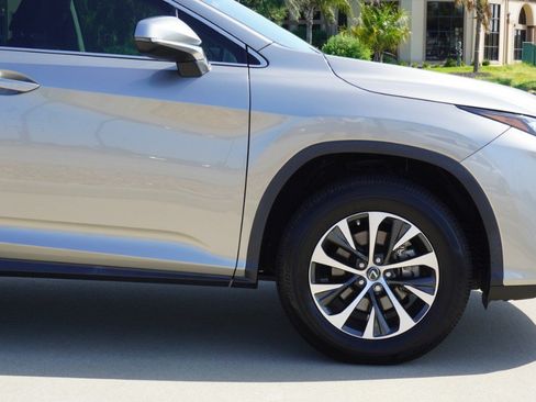 Used 2020 Lexus RX 350 FWD w/ Accessory Package image 9