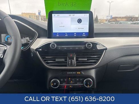 Certified 2022 Ford Escape SE w/ Cold Weather Package AWD/4WD image 15