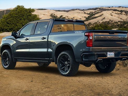 Used 2021 Chevrolet Silverado 1500 LT Trail Boss image 6