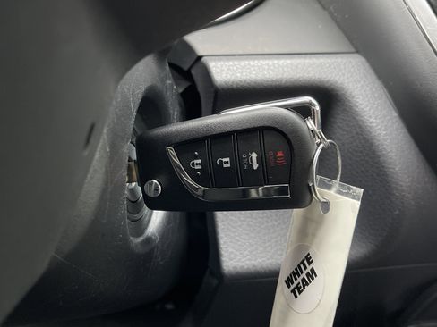 Used 2022 Toyota Camry LE image 37