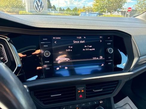 Used 2019 Volkswagen Jetta GLI Autobahn FWD image 18