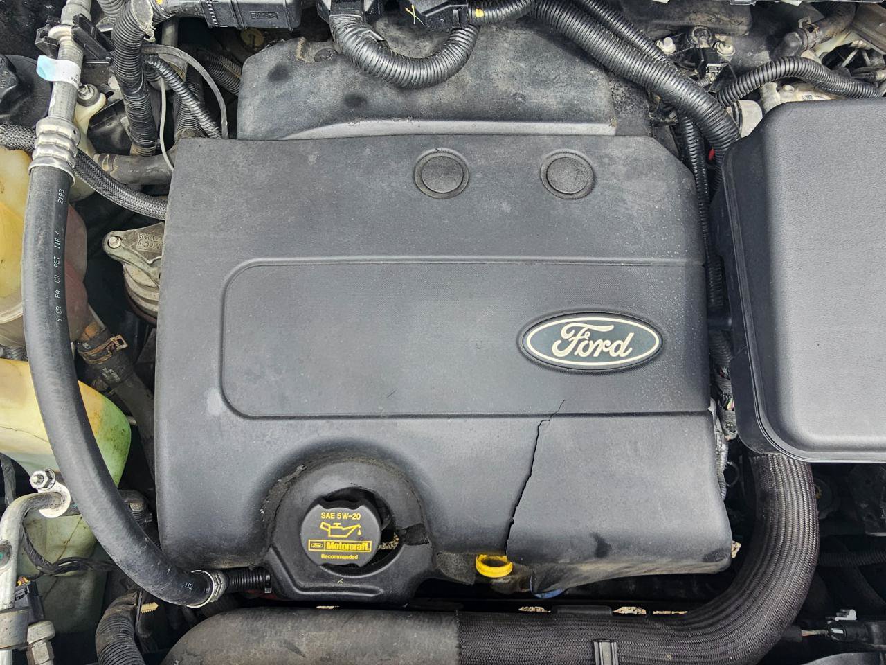 Used 2013 Ford Edge SE FWD image 28