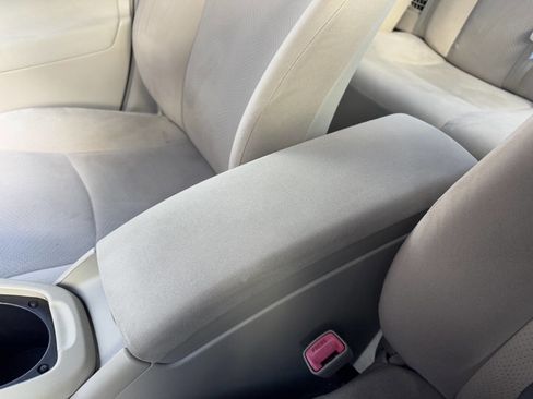 Used 2011 Toyota Prius Three image 20