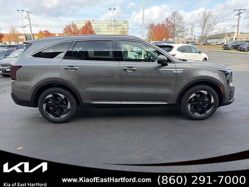 New 2026 Kia Sorento EX AWD/4WD image 5
