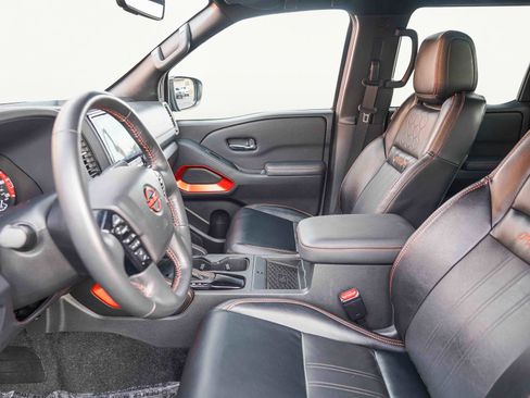 Used 2023 Nissan Frontier Pro-X w/ Pro-X Premium Package image 20