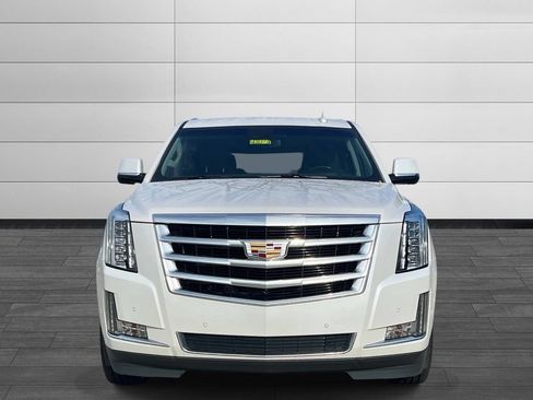 Used 2020 Cadillac Escalade Luxury AWD/4WD image 8