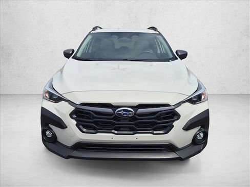 Used 2024 Subaru Crosstrek 2.0i Premium AWD/4WD image 2