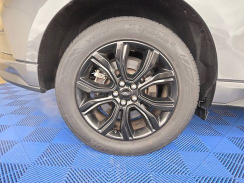 Used 2022 Ford Edge SE w/ Black Appearance Package image 31