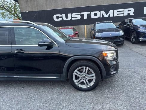 Used 2022 Mercedes-Benz GLB 250 4MATIC image 9