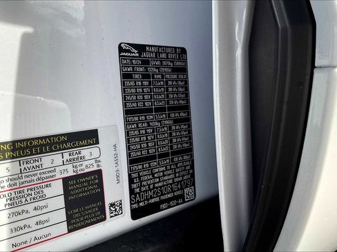 New 2024 Jaguar I-PACE R-Dynamic HSE image 34