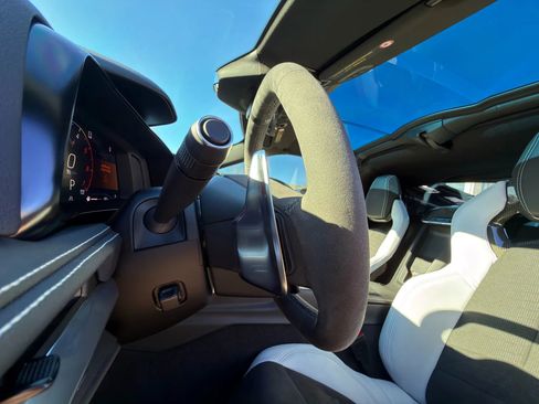 Used 2022 Chevrolet Corvette Stingray Preferred Cpe w/ 2LT image 31