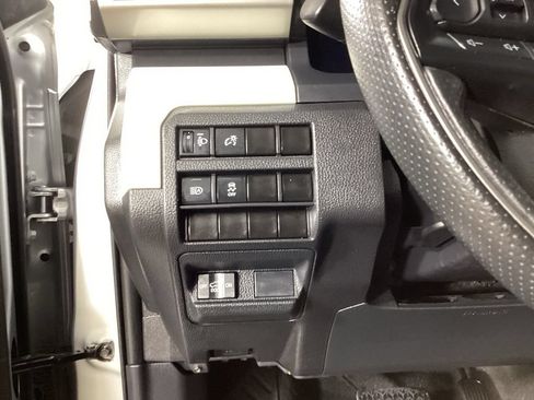 Used 2024 Toyota Tacoma TRD Off-Road AWD/4WD image 12