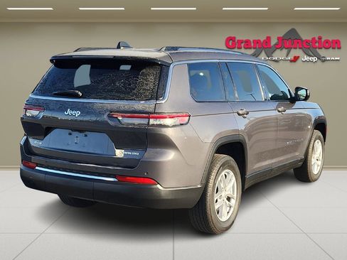Used 2023 Jeep Grand Cherokee L Laredo w/ Luxury Tech Group I image 4
