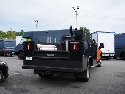 Used 2020 Chevrolet Silverado 3500 W/T w/ WT Convenience Package AWD/4WD image 9