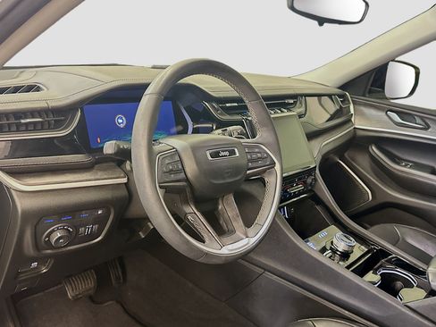Used 2022 Jeep Grand Cherokee Limited 4xe AWD/4WD image 18