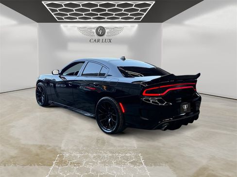 Used 2016 Dodge Charger SRT Hellcat w/ Harman/Kardon Audio Group image 3